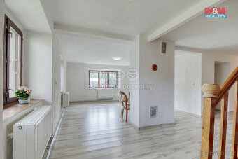 Prodej rodinného domu, 205 m², Lnáře - 11