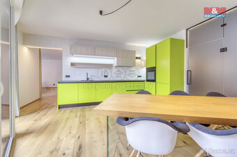 Prodej bytu 3+kk, 104 m², Plzeň, ul. Na Jíkalce - 11
