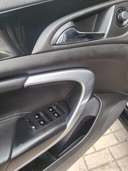 Opel insignia - 11