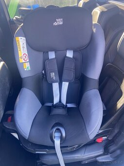 Autosedačky Britax Römer dualfix M i-size - 11