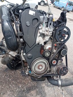 PEUGEOT 4007, CITROEN C-CROSSER MOTOR 2,2HDI 115KW 4HN - 11