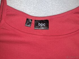 Letní šaty BonPrix se špagetovými ramínky - 11