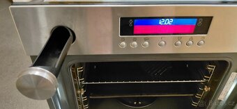 Vestavnà trouba electrolux parnì se sondou do masa - 11