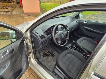 Prodám Škoda Fabia kombi facelift elegance 1.4 55kw - 11