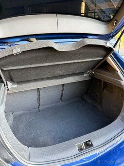 Opel Astra H GTC 1.6 - 11