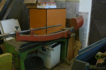 Vybavení zámečnické dílny. - 11