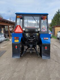 Traktor Zetor - 11