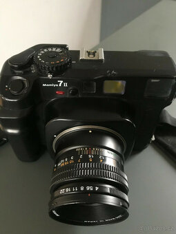 Mamiya 7 ii (černý) s objektivem 80 mm f/4 + popruh - 11