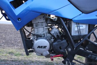 MZ 125 SM - 11