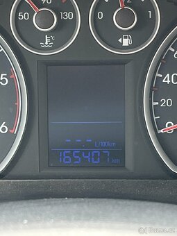 Hyundai i30 - stříbrná metalýza, nafta, 2011 - 11