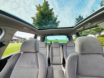 PEUGEOT 307 SW 1.6 HDI 66 KW 7 MÍST MALÝ NÁJEZD PO ROZVODECH - 11