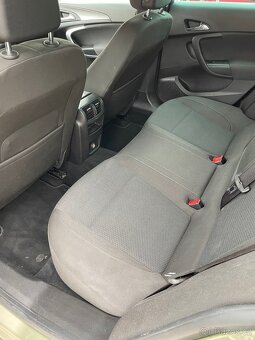 Opel Insignia 2.0 CDTI - 11