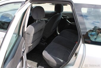 Ford Focus, 1,6i 74KW, STK 6/2027, r.v. 2002 - 11
