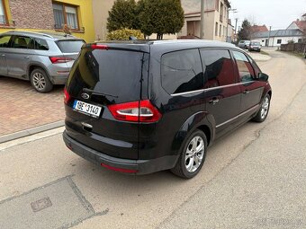 Ford GALAXY - 11