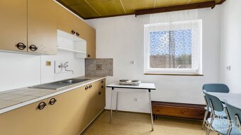 Prodej rodinný dům 13+ 3, na pozemku 648 m2, Sudoměřice, Bec - 11