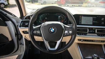 BMW G21 330i - 11