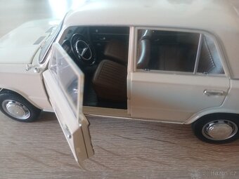 Lada 1200  Vaz 2101 ziguli 1:18  IST - 11