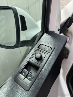 VW CARAVELLE 2.0 TDI 4x4 DSG - 11