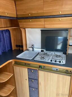 WILK Stern, karavan pro 4 osoby, WC, kuchyně, stan - 11