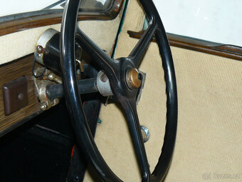 Tatra 57 Limuzína - 11
