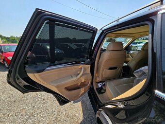 BMW X5 4.8 i 261KW 2 sady kol,nové CZ,prav.servis - 11