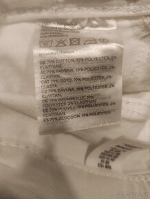 Kraťasy H&M a jiné - 11