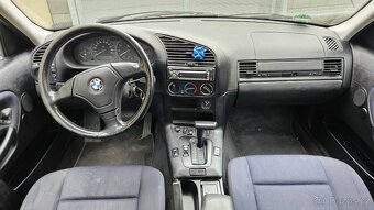 BMW 318i - 11