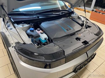Hyundai IONIQ 5, 72,6kWh, 4x4, servisní knížka, odpočet DPH - 11