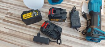 Akumulátory pro nářadí z Číny-Makita 18V/ 5.0Ah, nové. - 11