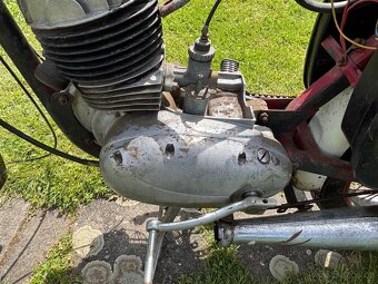 Neuplna CZ 450 + motor + ram + dalsi veci - 11