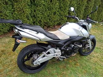 Suzuki GSR 600 R.V.2008 - 11
