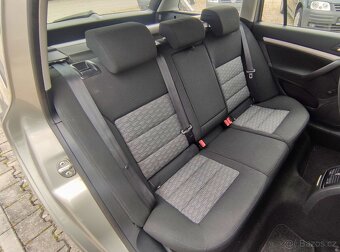 ŠKODA OCTAVIA II 1.6 TDi 77KW,2010,COMBI,AMBIENTE,ALU,ZÁVĚS. - 11
