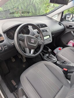 Seat Altea XL 1.6 TDI 77kw 2013 ČTI CELÉ - 11