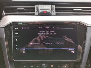Volkswagen Passat DSG B8 R-Line FullLED VIRTUAL KAMERA TAŽNÉ - 11