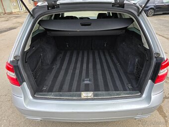 Mercedes Benz E300 V6 CDI Avandgarde 232PS - 11