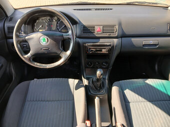 Škoda Octavia 1,6 Klima Tažné - 11