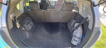 Toyota Corolla Verso 1.8 VVT-i 95kw,7 míst - 11