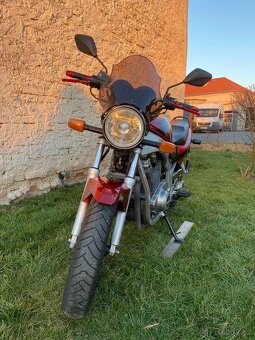 Suzuki GS500E - 11