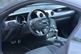 Mustang GT - 11