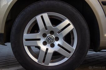 VW Golf IV 1.6i Klima Rozvody - 11