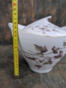 Porcelánová terina, Elka, Ježek. - 11