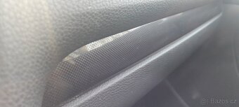 Golf 1,6 TDI DSG + F1 pádla, alu. - 11