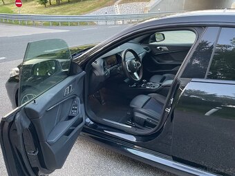 BMW 2 Gran Coupé, M Sport, AT 218i, panorama, LED - 11