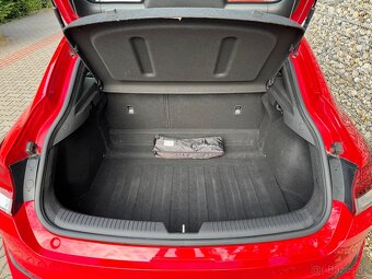 Hyundai i30 1,0 T-GDI / 88kW Trikolor - 11