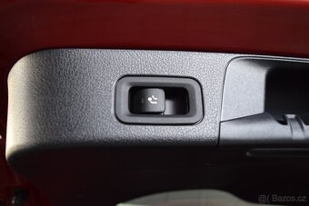 Mercedes-Benz GLB 180 BUSINESS ORG TAŽNÉ ZAŘ 2021-DPH - 11