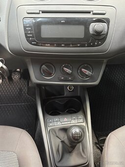 Seat Ibiza 1.6 nafta - 11