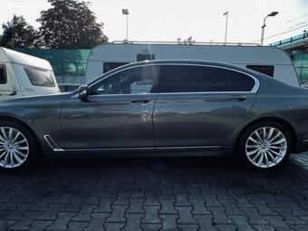 BMW 760 Li V12 LONG Individual X-drive-4X4 - 11