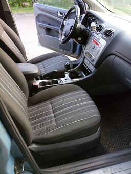 Focus 1.6 benzin 74 kW - 11