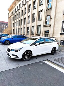 Opel astra K  ST 2019 - 11