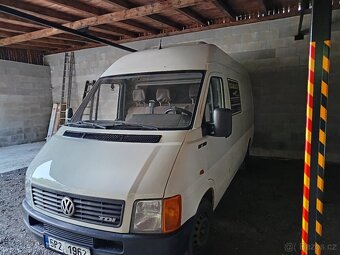 Auto s chladícím zařízením - 11